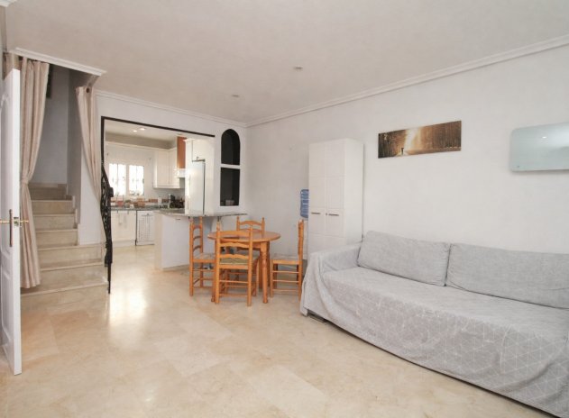 Herverkoop - Rijwoning - Villamartin - Los Dolses