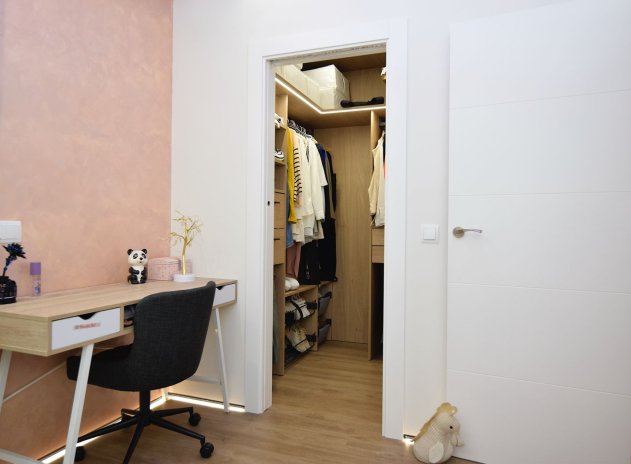 Wiederverkauf - Terrassenhaus - La Florida