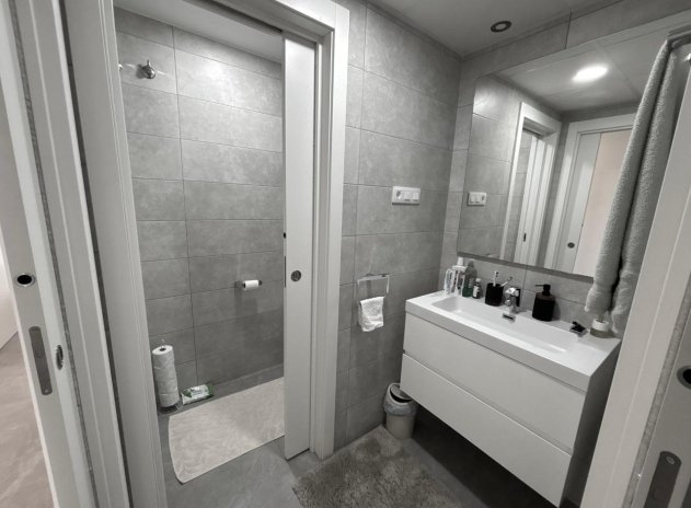 Reventa - Apartamento / Piso - Playa Flamenca