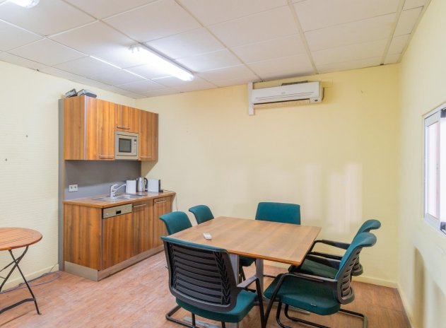 Lange Termijn Verhuur - Commercieel - Pilar de la Horadada - Polígono industrial Cañada de Práez