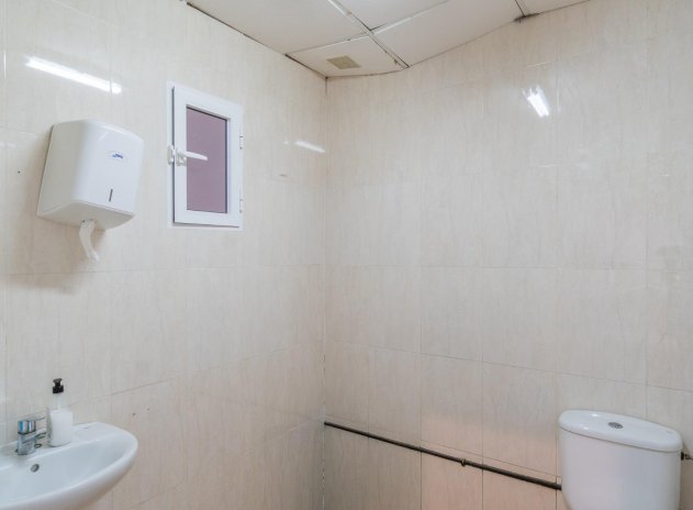 Lange Termijn Verhuur - Commercieel - Pilar de la Horadada - Polígono industrial Cañada de Práez