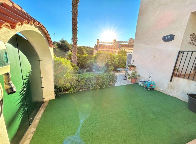 Herverkoop - Rijwoning - Villamartin - Villamartín