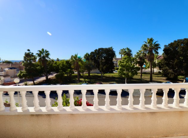 Reventa - Casa adosada - Ciudad Quesada - Doña Pepa