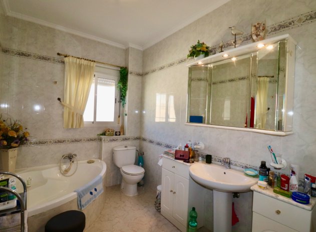 Reventa - Casa adosada - Ciudad Quesada - Doña Pepa