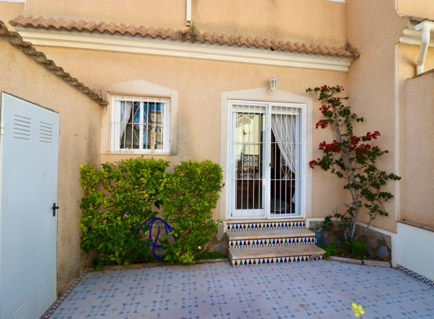 Reventa - Casa adosada - Ciudad Quesada - Doña Pepa