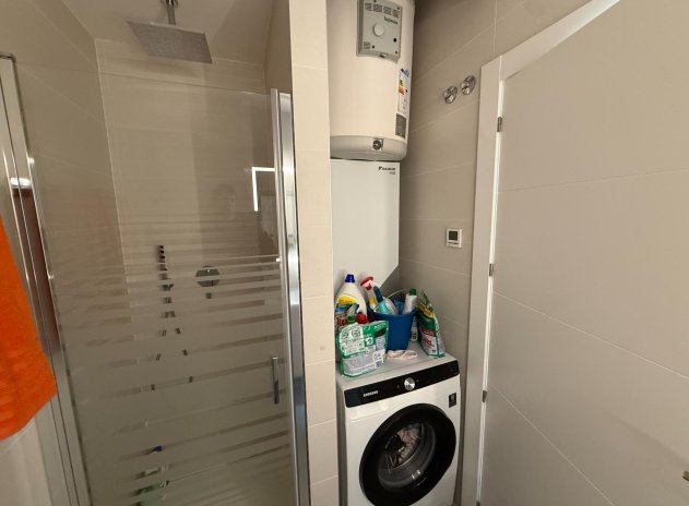 Reventa - Apartamento / Piso - Orihuela Costa - Los Dolses