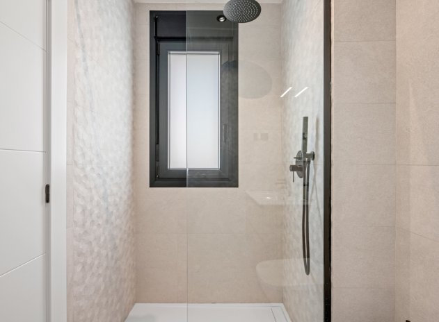 Resale - Villa * - Orihuela Costa * - Blue Lagoon*