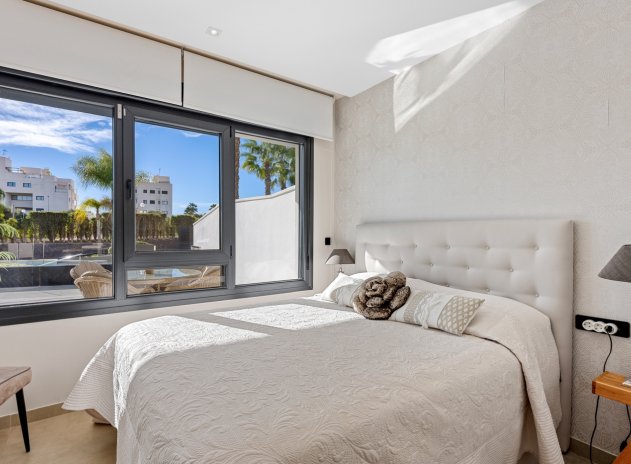 Reventa - Apartamento / Piso - Orihuela Costa - Los Dolses*