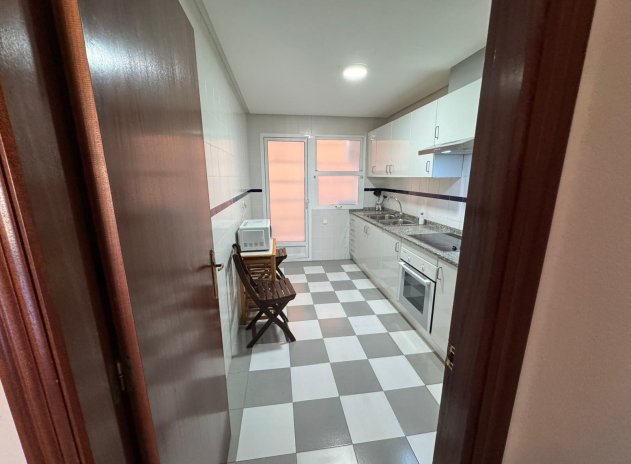 Reventa - Apartamento / Piso - San Miguel de Salinas