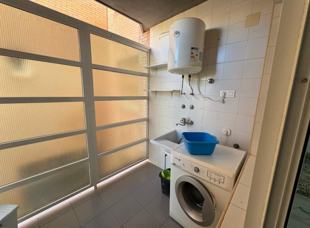 Reventa - Apartamento / Piso - San Miguel de Salinas