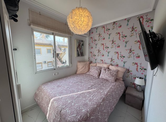 Herverkoop - Appartement - Orihuela Costa - Las Filipinas