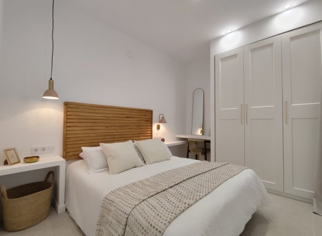 Revente - Appartement - Torrevieja - La Siesta