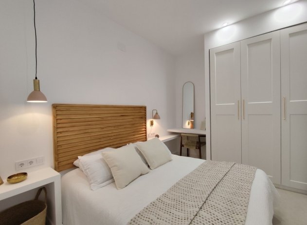 Revente - Appartement - Torrevieja - La Siesta