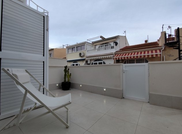 Revente - Appartement - Torrevieja - La Siesta