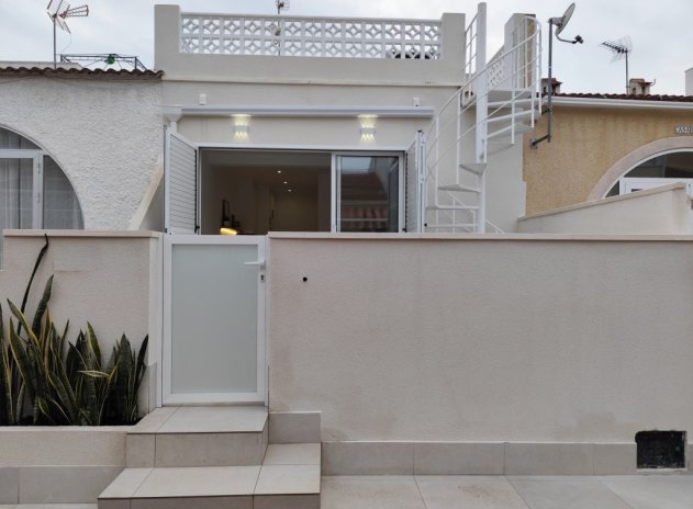 Revente - Appartement - Torrevieja - La Siesta