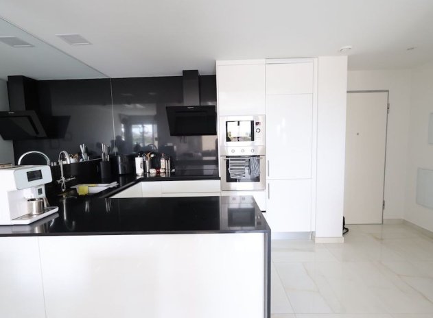 Resale - Apartment / Flat * - Orihuela Costa *