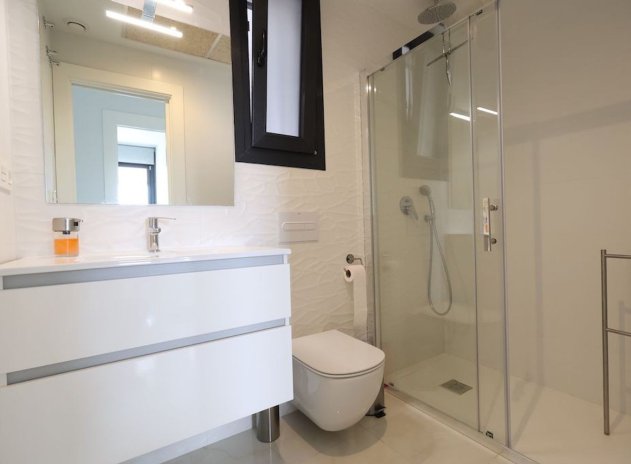 Resale - Apartment / Flat * - Orihuela Costa *