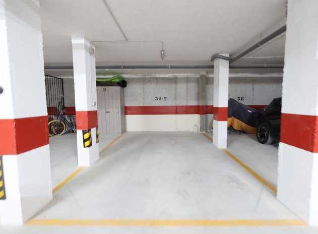 Resale - Apartment / Flat * - Orihuela Costa *