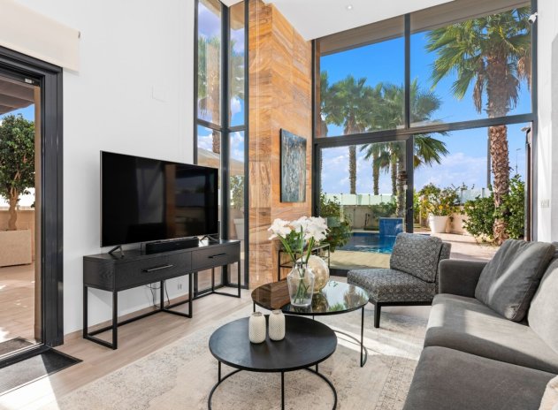 Herverkoop - Villa - Cabo Roig