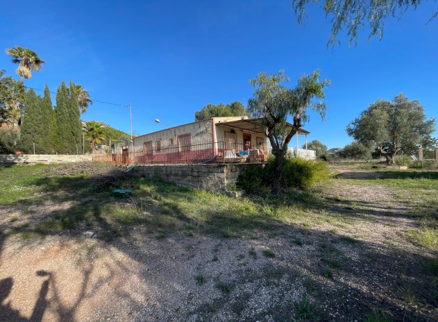 Revente - Finca / Maison Rurale - Aspe