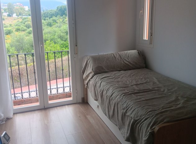 Herverkoop - Rijwoning - Benahavís