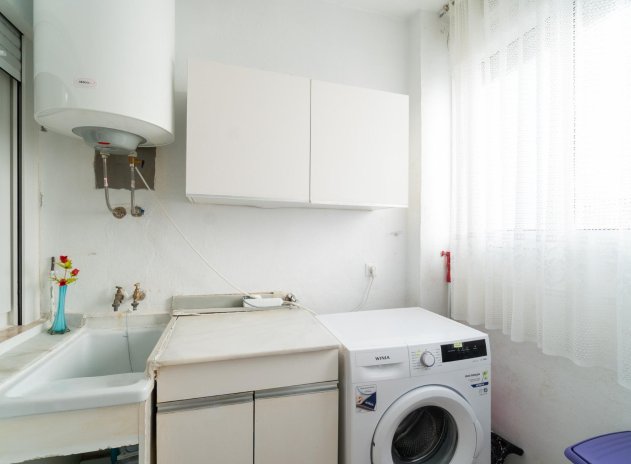 Herverkoop - Appartement - Torrevieja - Playa del Cura