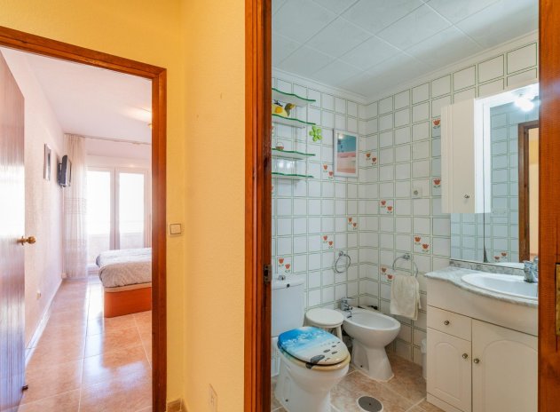 Herverkoop - Appartement - Torrevieja - Playa del Cura