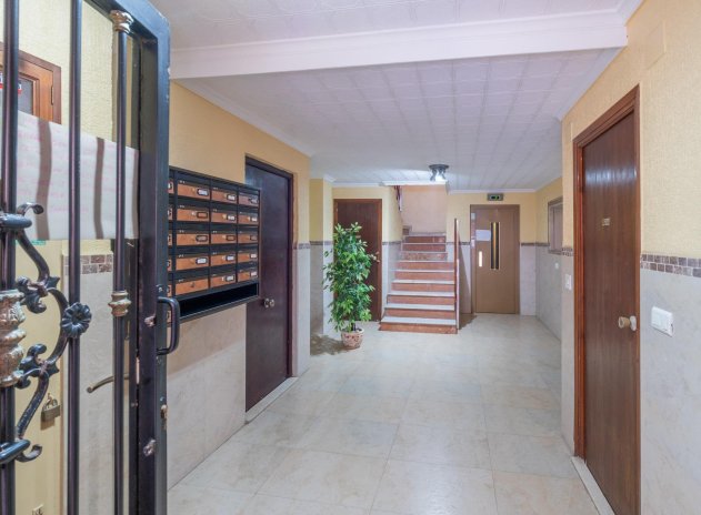 Herverkoop - Appartement - Torrevieja - Playa del Cura