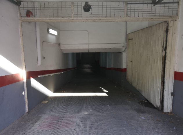 Revente - Parking / Garage - Torrevieja