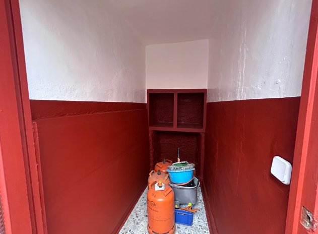 Resale - Villa * - Jacarilla *