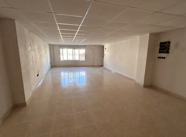 Herverkoop - Commercieel - Jacarilla