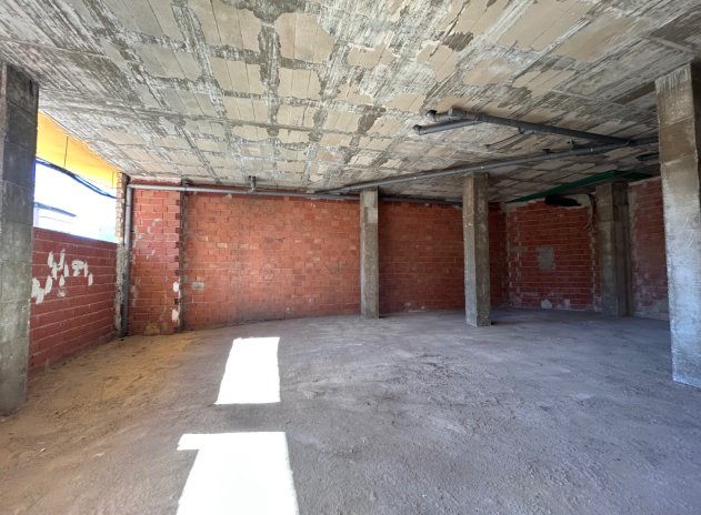 Herverkoop - Commercieel - Jacarilla