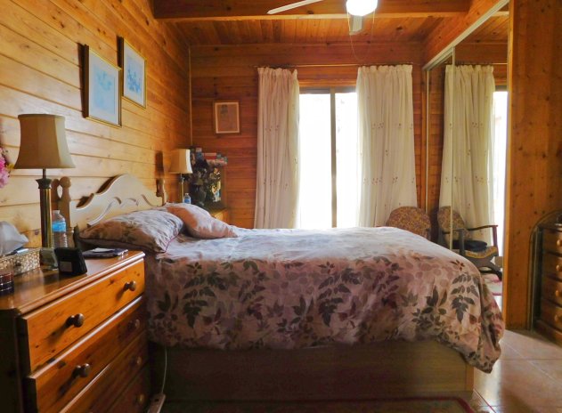 Herverkoop - Finca / Plattelands Woning - Torremendo