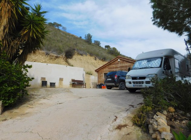 Herverkoop - Finca / Plattelands Woning - Torremendo