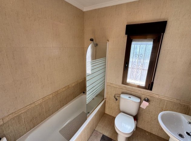 Revente - Villa Detached - Ciudad Quesada