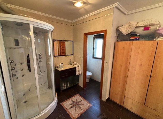 Revente - Villa Detached - Ciudad Quesada