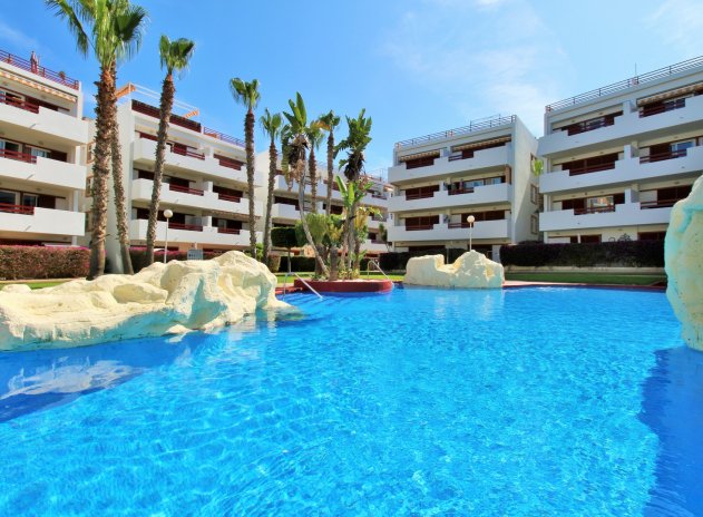 Resale - Apartment / Flat * - Playa Flamenca *