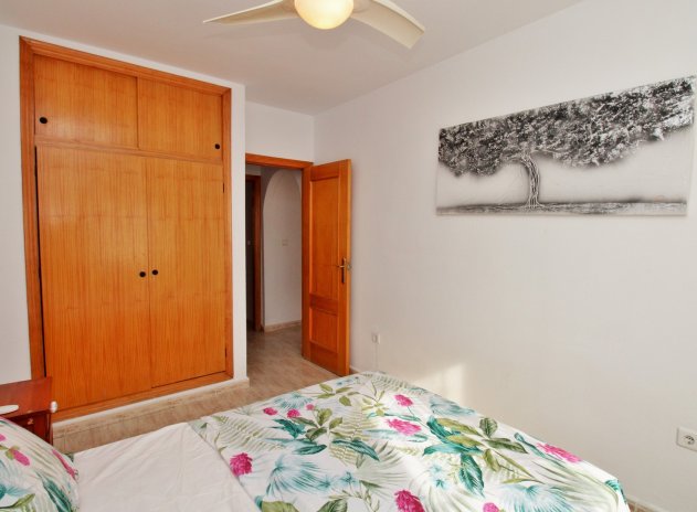 Wiederverkauf - Wohnung - Villamartin - Villamartín