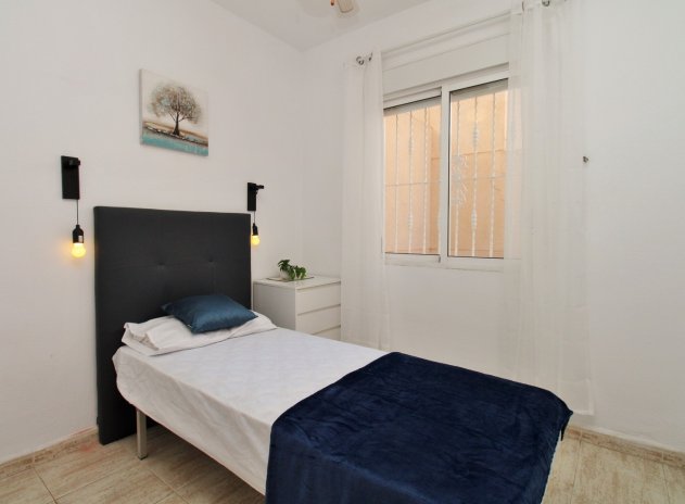 Wiederverkauf - Wohnung - Villamartin - Villamartín