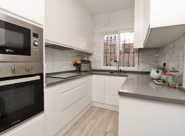 Reventa - Villa - Playa Flamenca