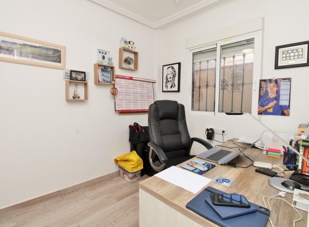 Reventa - Villa - Playa Flamenca