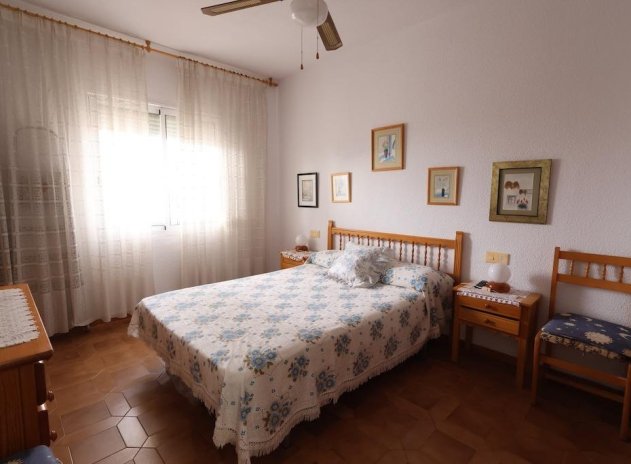 Wiederverkauf - Wohnung - Orihuela Costa - La Regia