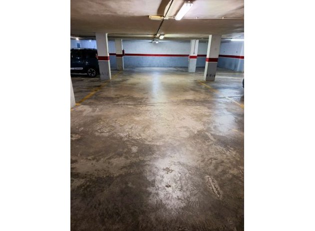 Wiederverkauf - Parkplatz / Garage - Torrevieja