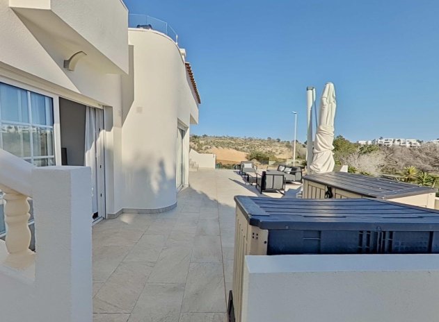 Herverkoop - Villa - Orihuela Costa - Las Ramblas