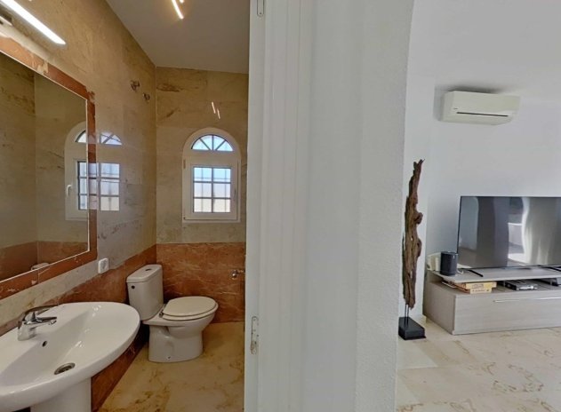 Herverkoop - Villa - Orihuela Costa - Las Ramblas