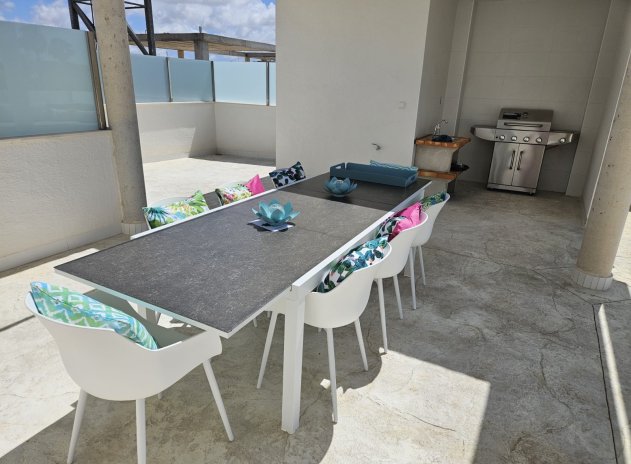 Resale - Villa * - Torre Pacheco *