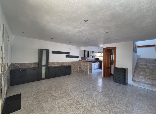 Reventa - Villa - Torrevieja - Los Balcones