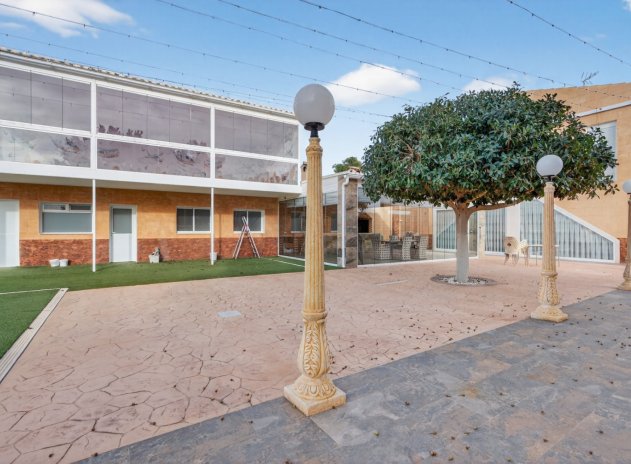 Herverkoop - Villa - Alicante - Rebolledo