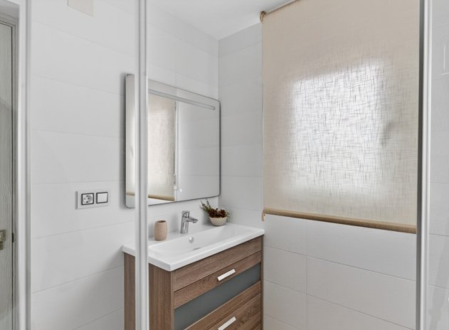 Herverkoop - Villa - Alicante - Rebolledo