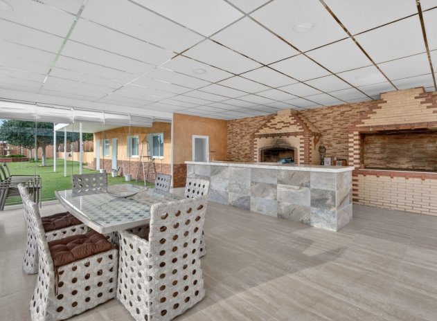 Herverkoop - Villa - Alicante - Rebolledo